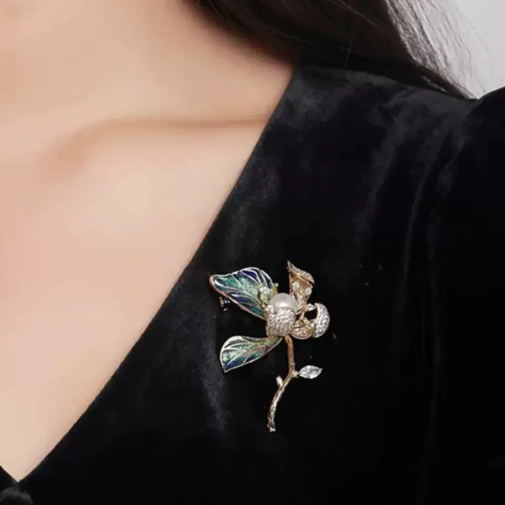 Broche Fantaisie Élégante – Perl