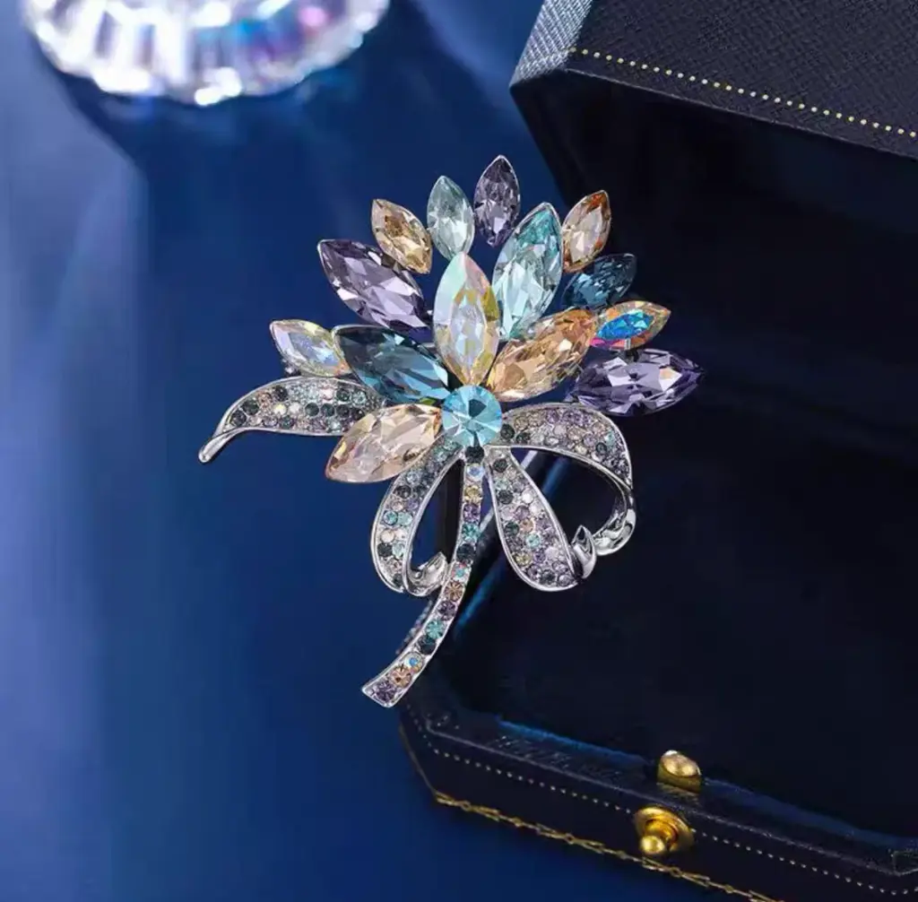 Broche Fantaisie Fleur Sublimer